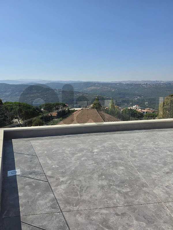 Apartment for sale in Baabdat 250,000$ شقة للبيع في بعبدات