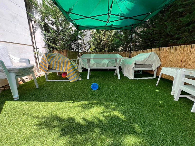 Apartment for sale in Mar Chaaya 180,000$شقة مع تراس للبيع في مار شعيا
