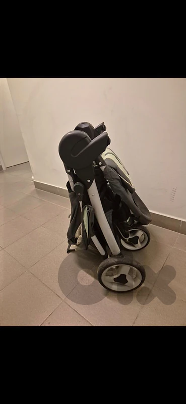 stroller- Easy foldable highend Graco