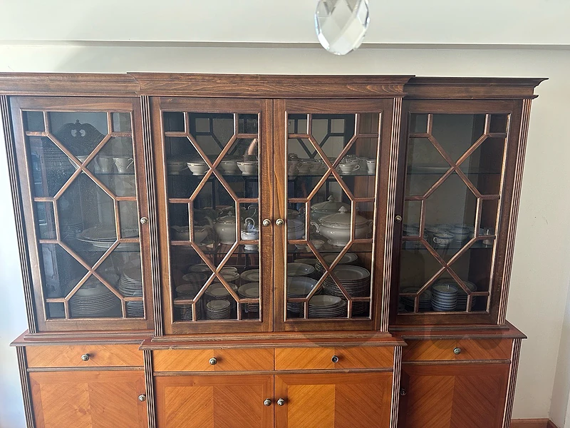 full dining room