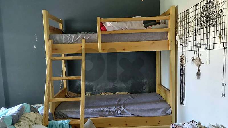 Solid wooden bunk bed