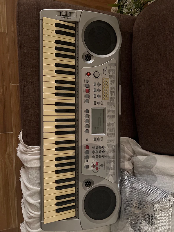 piano/keyboard