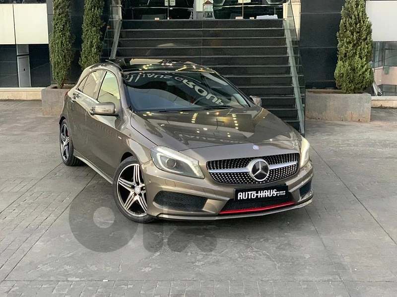 Mercedes-Benz A250 - AMG red edition