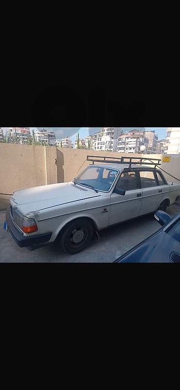 فولفو أخرى 1983