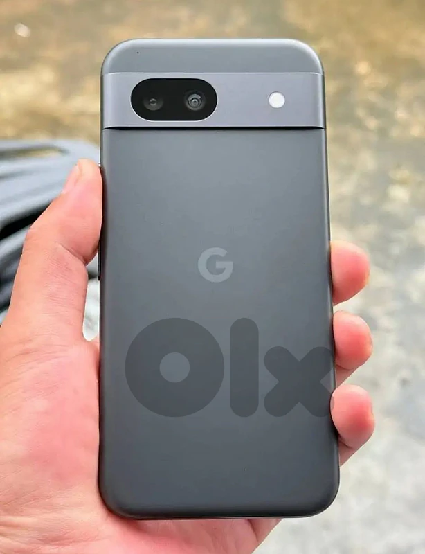 pixel 8a 128gb extra small crack in screen