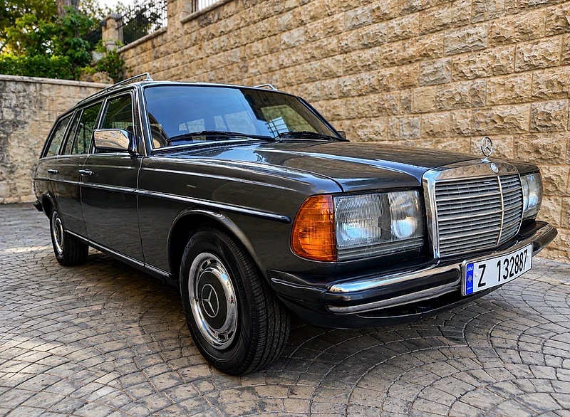 Mercedes-Benz E-Class 1984 station wagon 230 TE