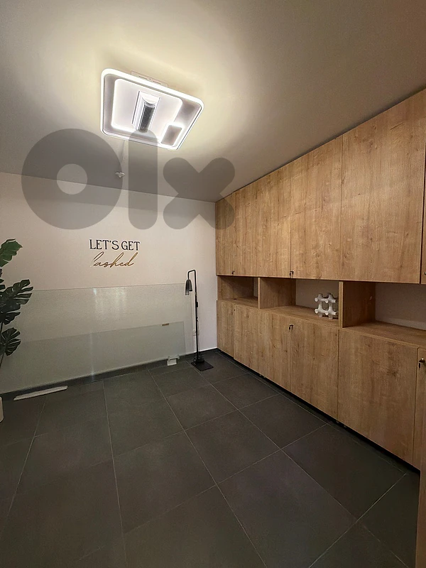 work room for rent