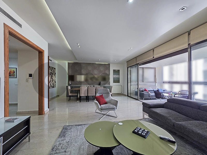 GM519LG Flat for Rent in Achrafieh - شقة للإيجار في الأشرفية