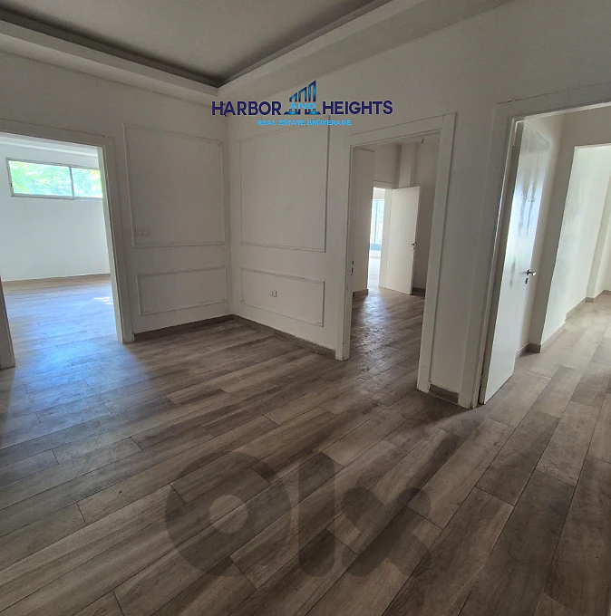 Apartment for Rent in Gemayzeh - شقة للإيجار في الجميزة