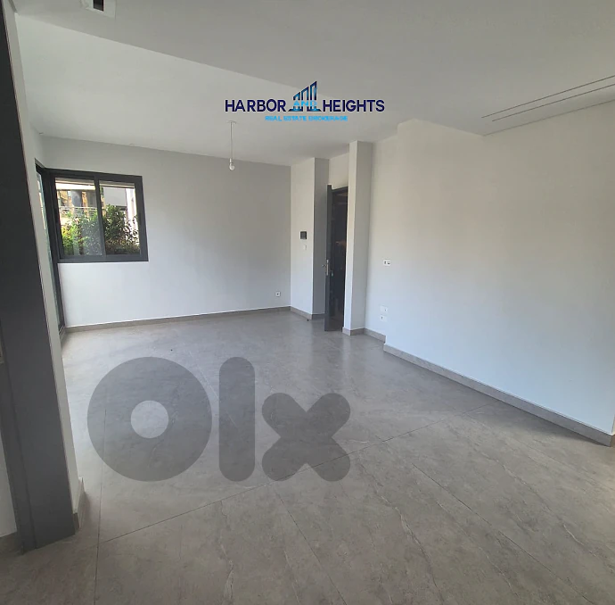 Studio for Sale in Achrafieh - ستوديو للبيع في الأشرفية