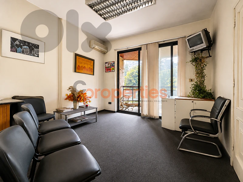 Office For Sale in Ain El Mraisse مكتب للبيع في عين المريسة CPBMKH79