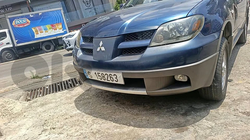 Mitsubishi outlander 2004