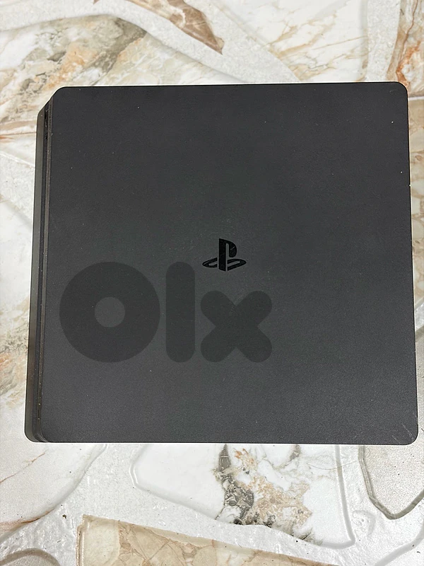 ps4 slim 1 terra excellent condition