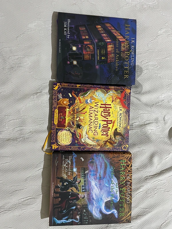 3 Harry Potter Illustrated hardback books