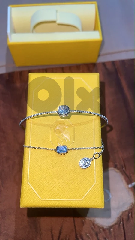 Swarovski Chroma Bangle – Mixed Cuts, Blue, Rhodium Finished
