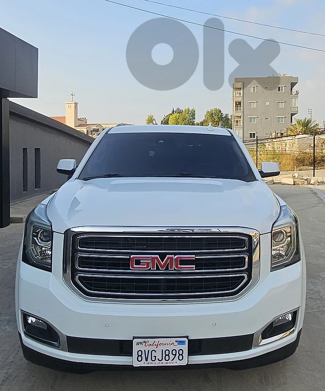 GMC Yukon SLT 2017 Super Clean Full Options