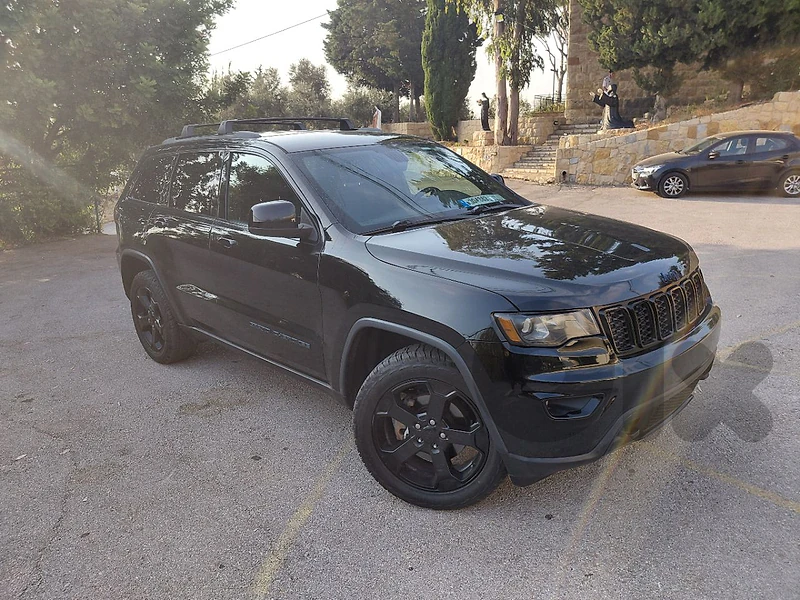 Jeep Grand Cherokee 2018 upland Jeep Grand Cherokee 2018 upland