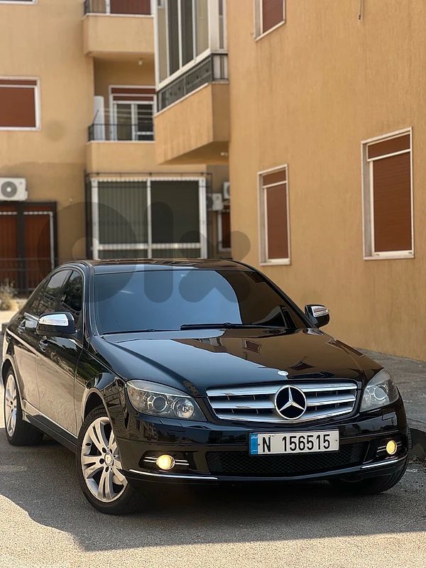 Mercedes-Benz 200 Series 2008 c200 2008