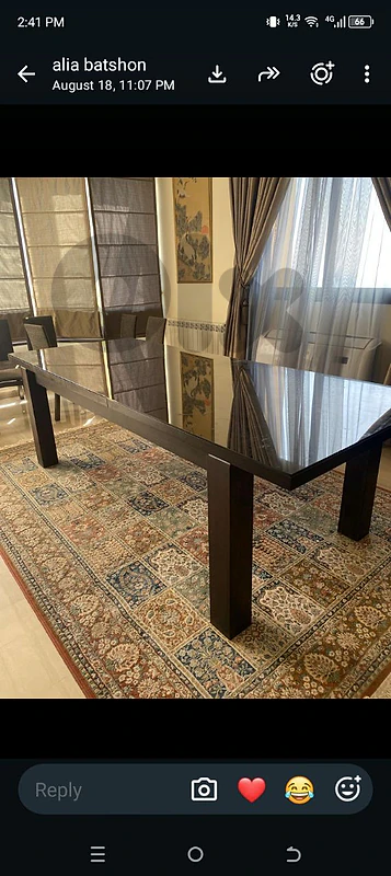 Good quality extendable dining table