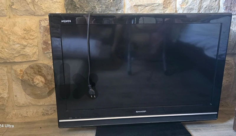 tv sharp  aquos