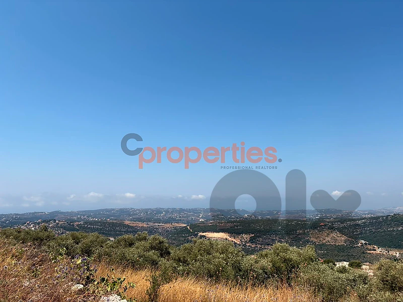 Land For Sale With Perfect View أرض للبيع بإطلالة رائعة CPJGN90