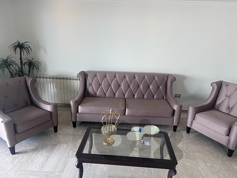 Lounge set طقم جلوس صالون/ غرفة قعدة