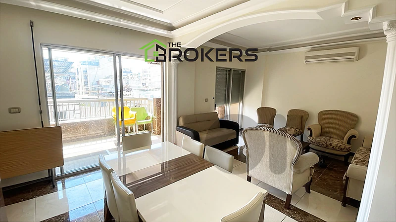Apartment for Sale in Mar Elias شقة للبيع في مار الياس