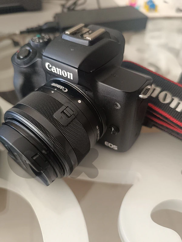 Canon EOS M50 Mirrorless