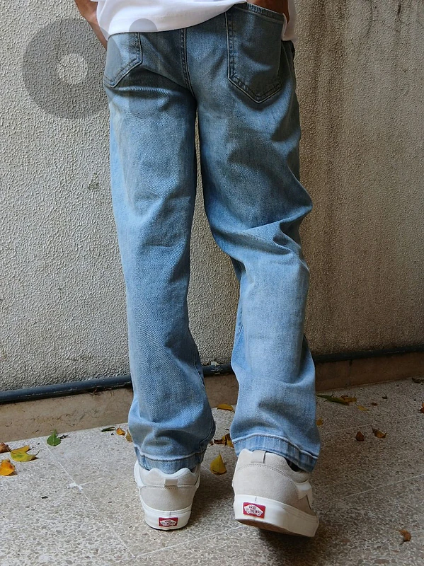 Jeans – Jogger/Baggy Fit  – Size (S) – Brand New