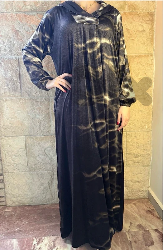 عبايات للبيع