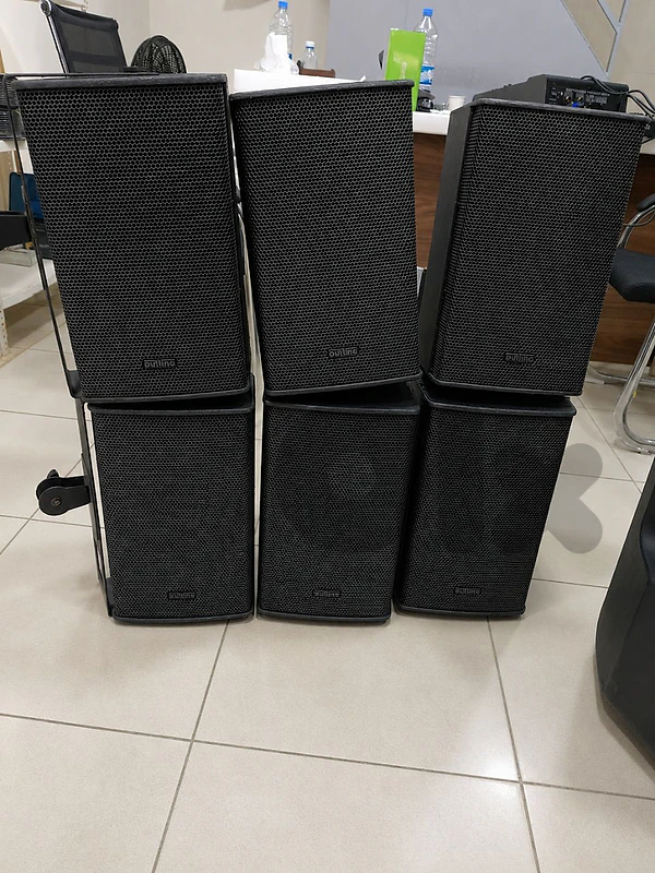 speaker 8" (outline)