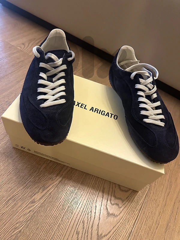 axel arigato size 43