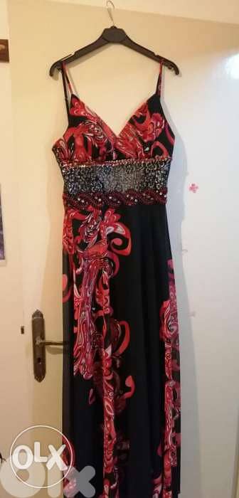 Beautiful long dress size medium 0