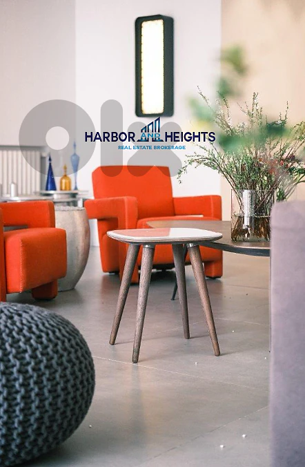 Apartment for Sale in Gemayzeh - شقة للبيع في الجمّيزه