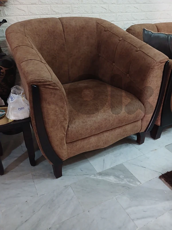 عائشة بكار