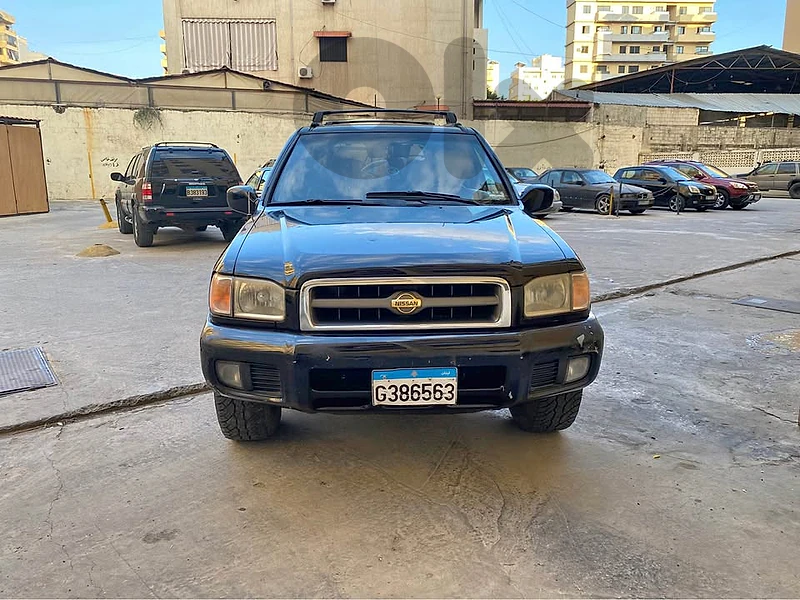 Nissan pathfinder 2000