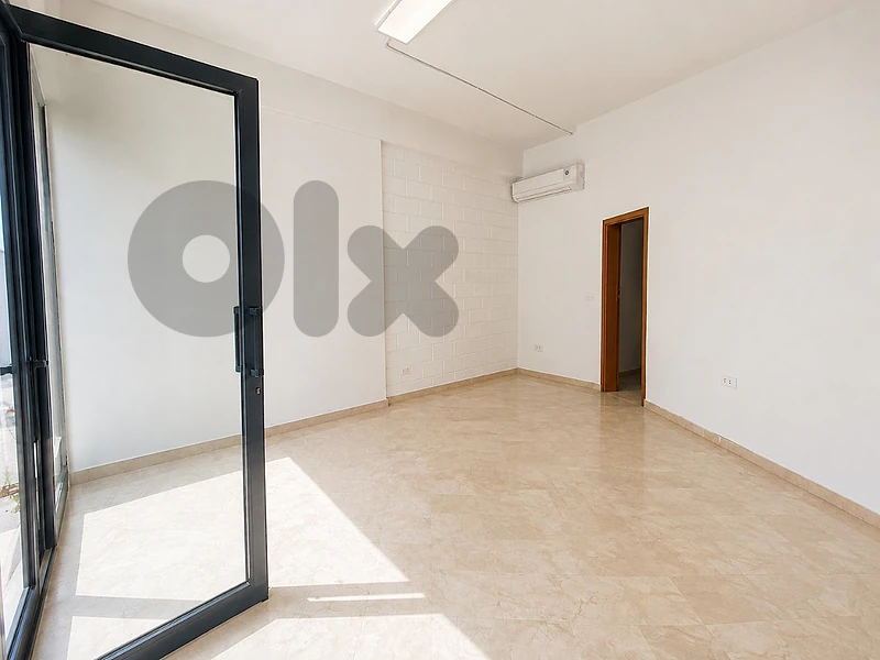 Unfurnished Shop for Rent in Nahr El Mot MQML0037