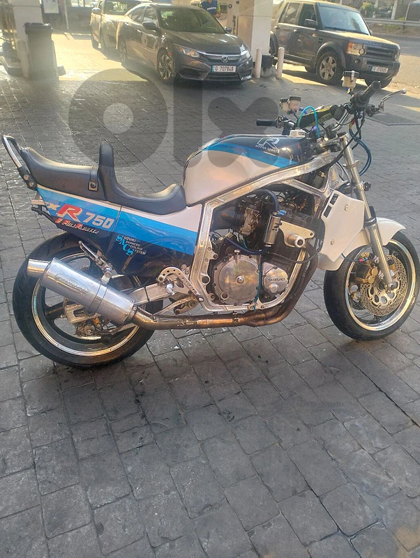 Gsxr 750