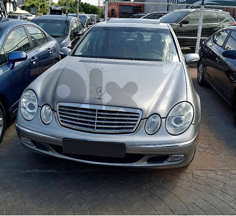 Mercedes E320 2003