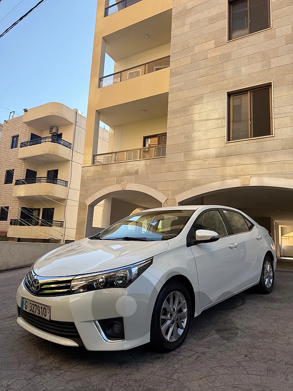 Toyota Corolla 2015