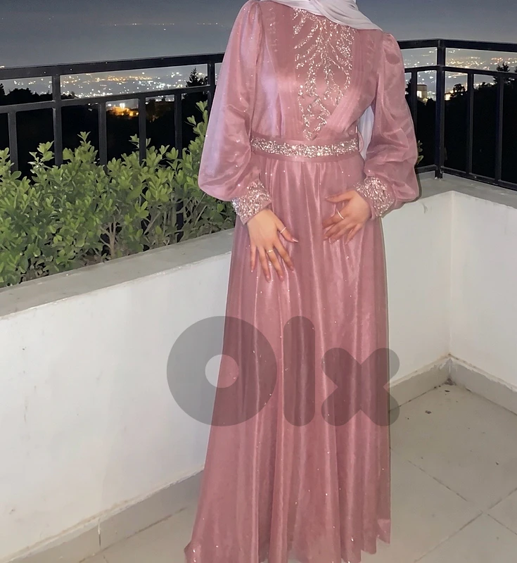 فستان للاجار
