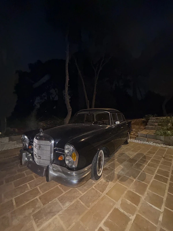 Mercedes-Benz 240/260/280 1974 220 SE