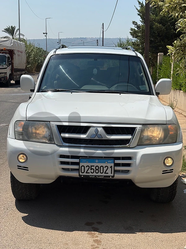 Mitsubishi Montero 2003 2003