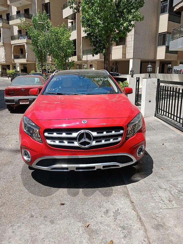 Mercedes GLA 250
