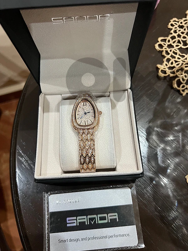Mokago by Sanda – Rose Gold Crystal Elegance ✨⌚