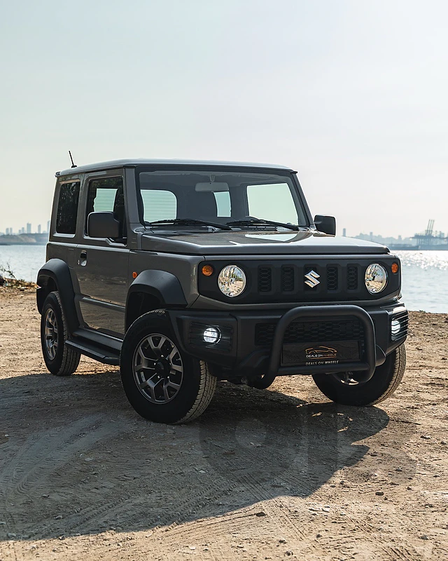 Suzuki Jimny 2025 ,Under Warranty , Like New , 2.000Km. LOTS OF Addons