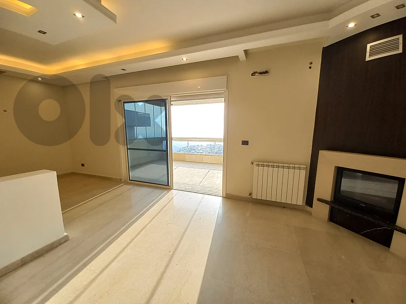 Apartment with Terrace for Sale in Qennabet Broummanaشقة مع تراس للبيع