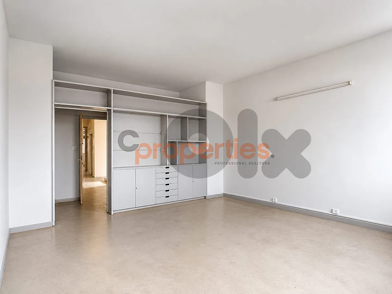 Office For Sale In Jounieh-مكتب للبيع في جونية-CPJGK157