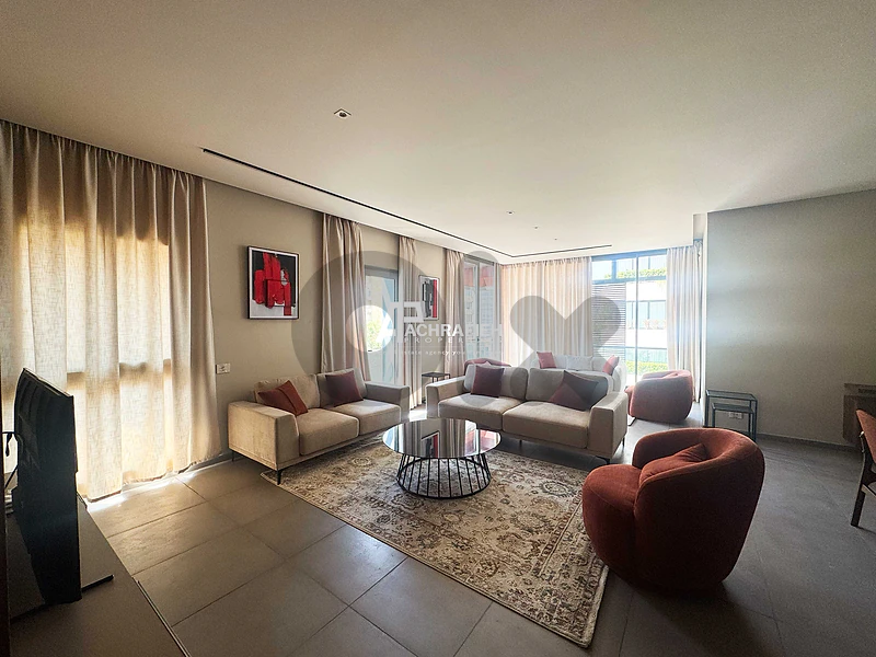Apartment For Rent in Achrafieh - شقة للأجار في الأشرفية