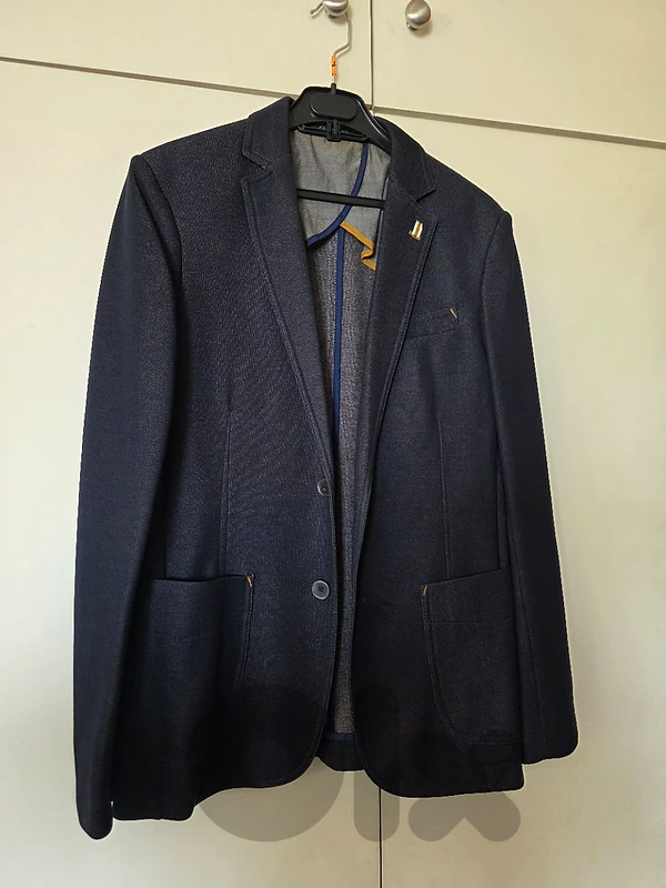 zara Blazer size 50